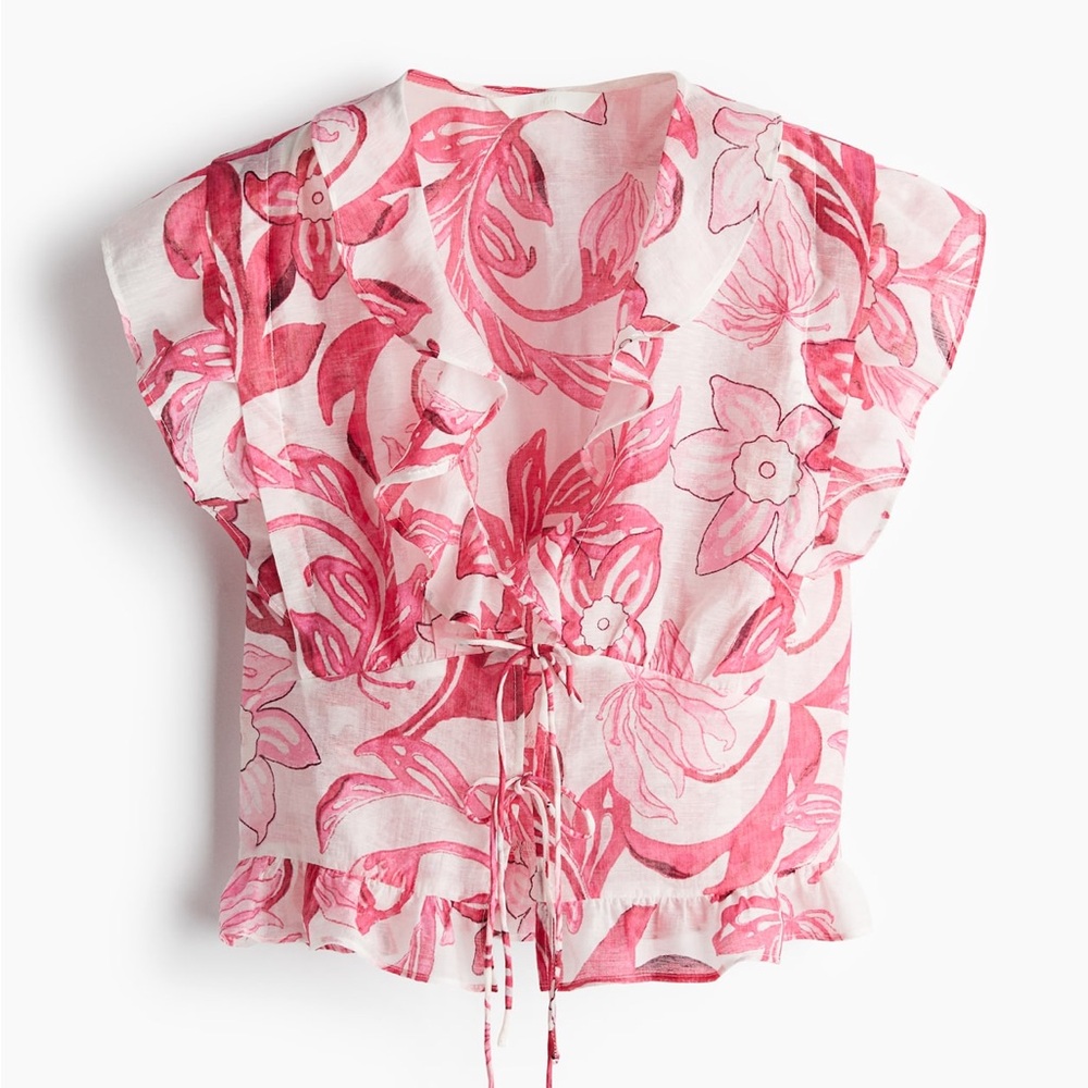 H&M Pink and White Flutter Sleeve Blouse with Tie Front